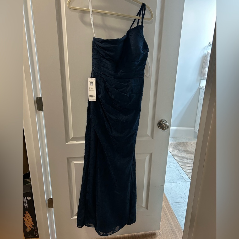 NWT azazie eren dress in navy floral burnout - Picture 4 of 4